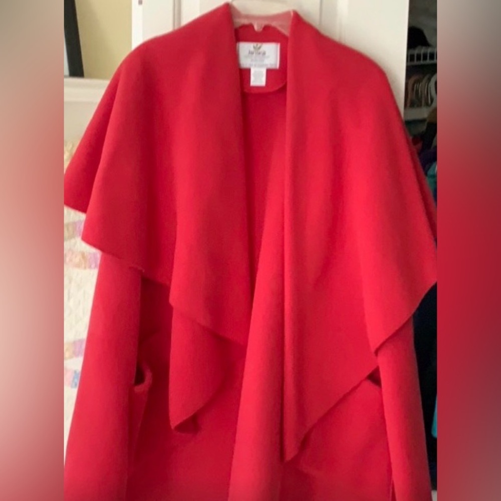 UEC Janska Scarlet Red UltraPlush Polarfleece Poncho Cape Wrap w/ TieBelt O/S - Picture 3 of 5